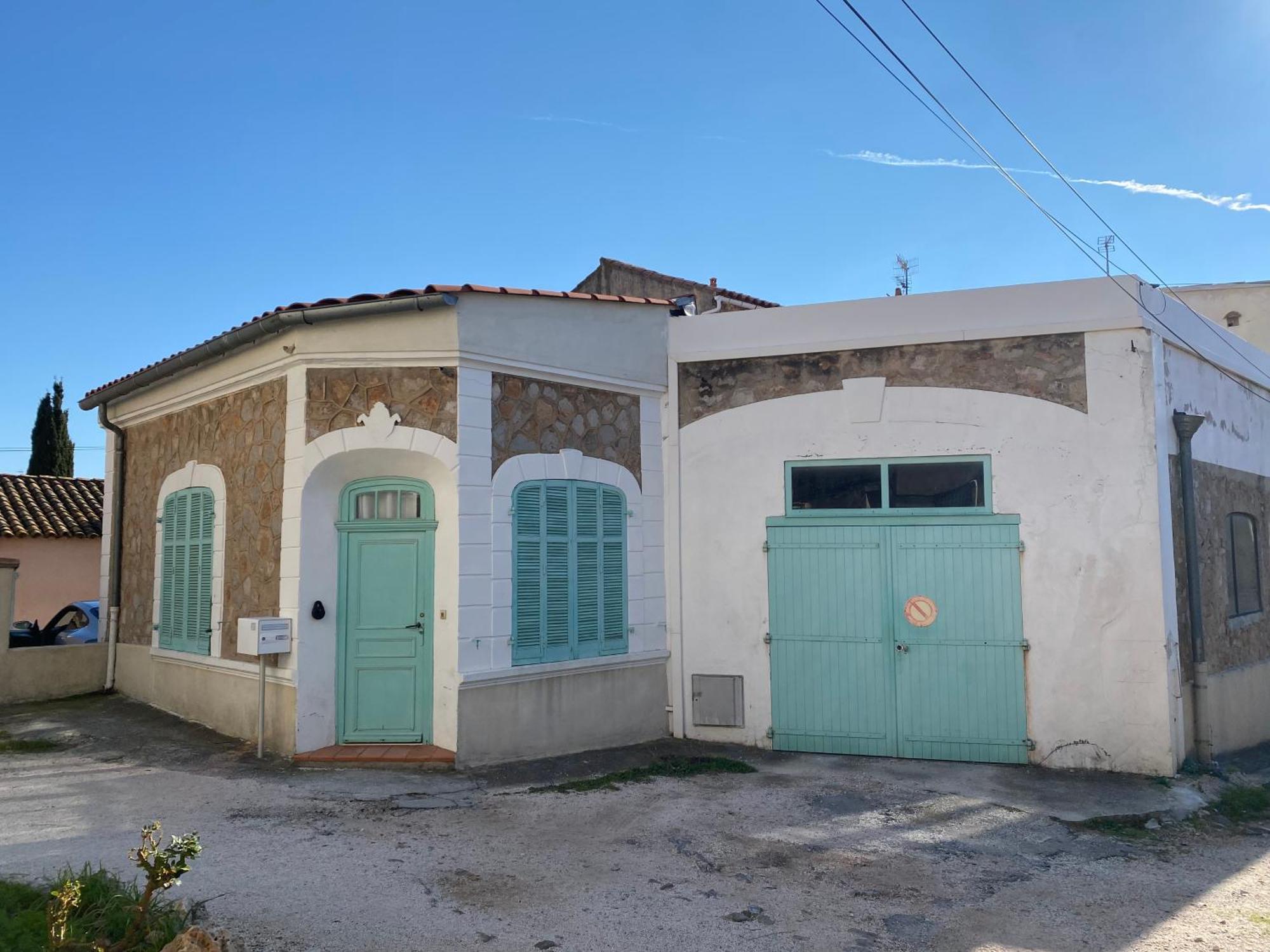 Jolie Climatise Avec Parking Et Proche De La Apartment